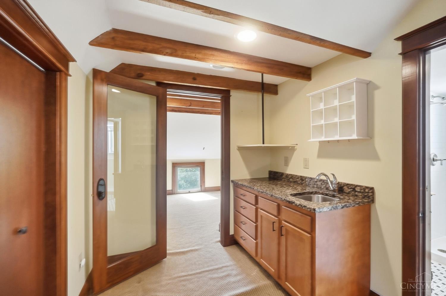 300 Reading Road Property Photo 39