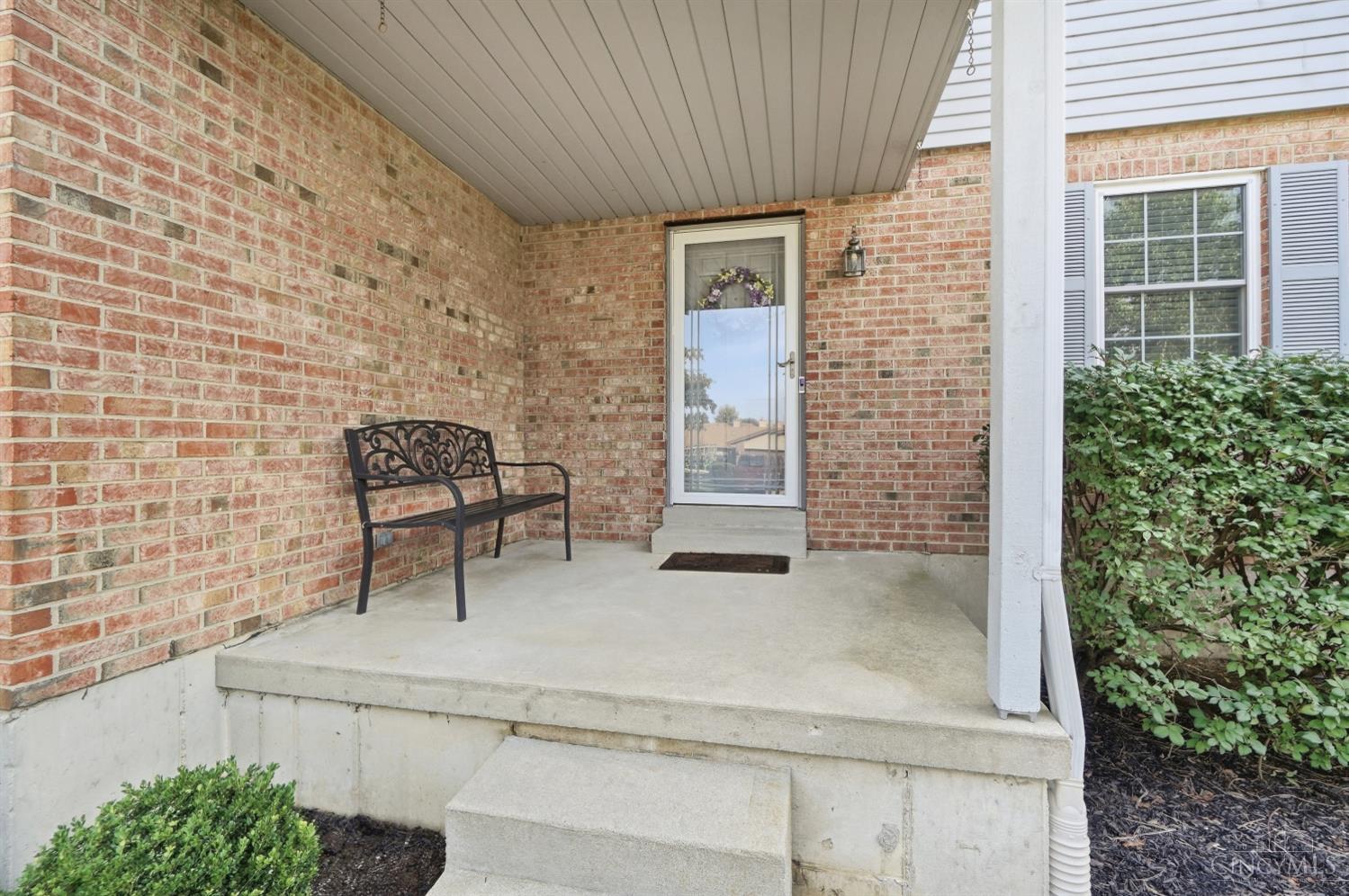 115 Martha Lane Property Photo 6