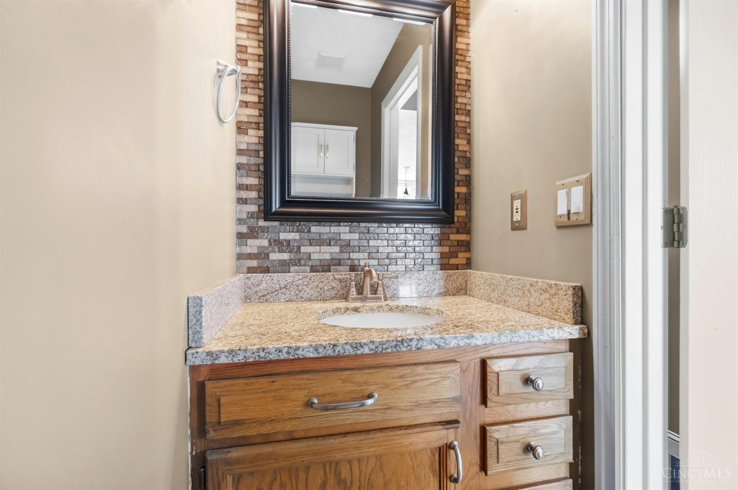 115 Martha Lane Property Photo 34