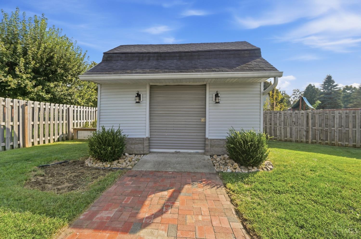 115 Martha Lane Property Photo 81