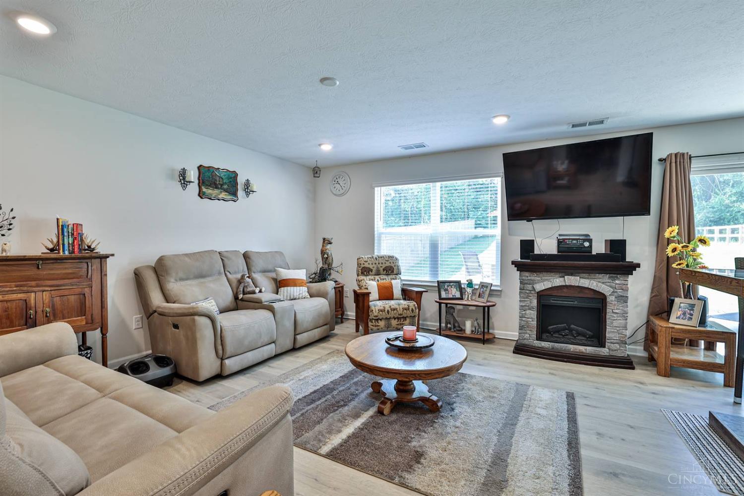 110 River Heights Drive Property Photo 9