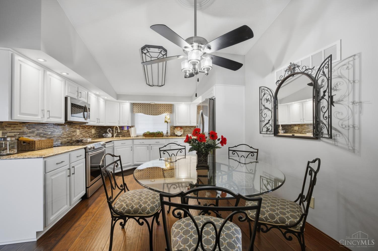 1774 Nw Washington Boulevard Property Photo 14