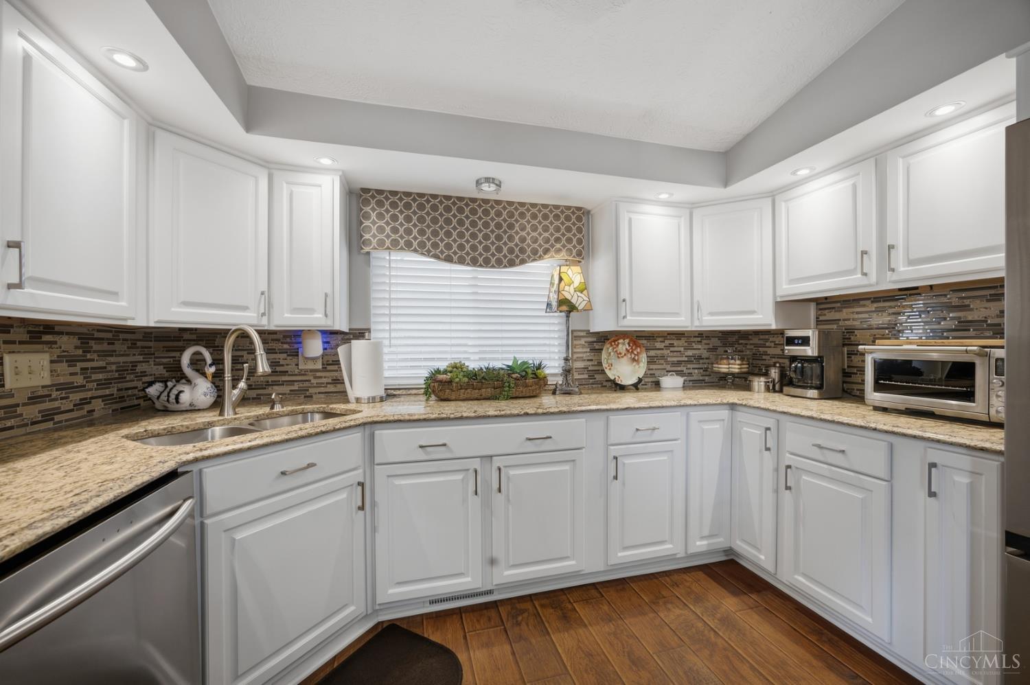 1774 Nw Washington Boulevard Property Photo 15