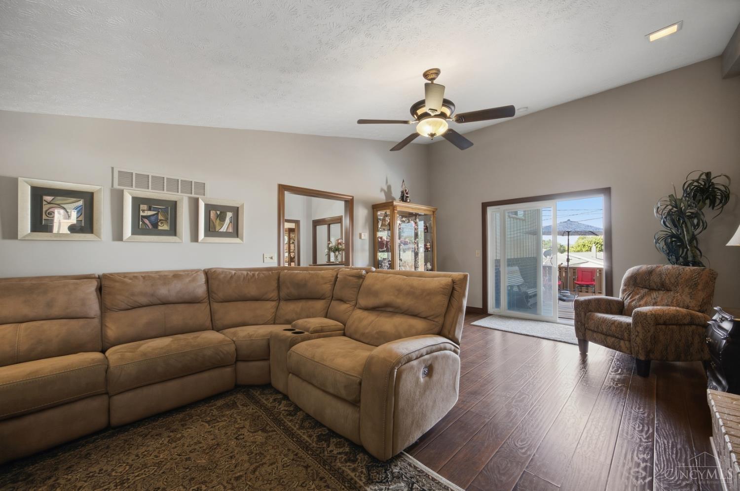1774 Nw Washington Boulevard Property Photo 21