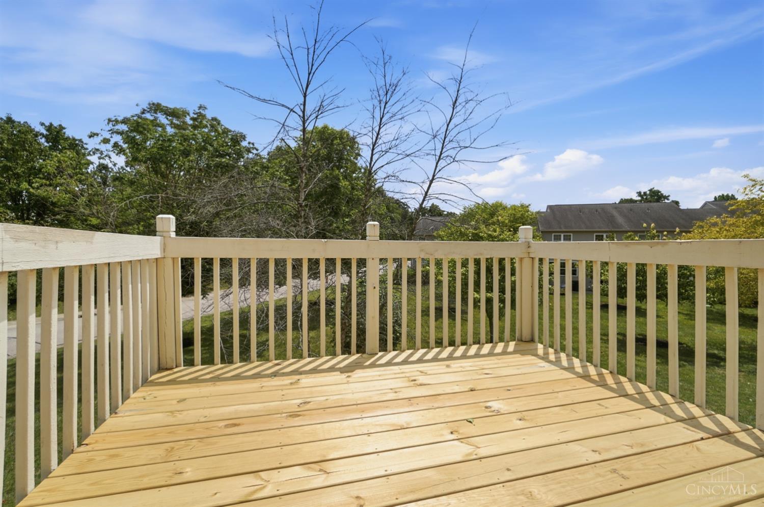 3663 Thorngate Drive Property Photo 10