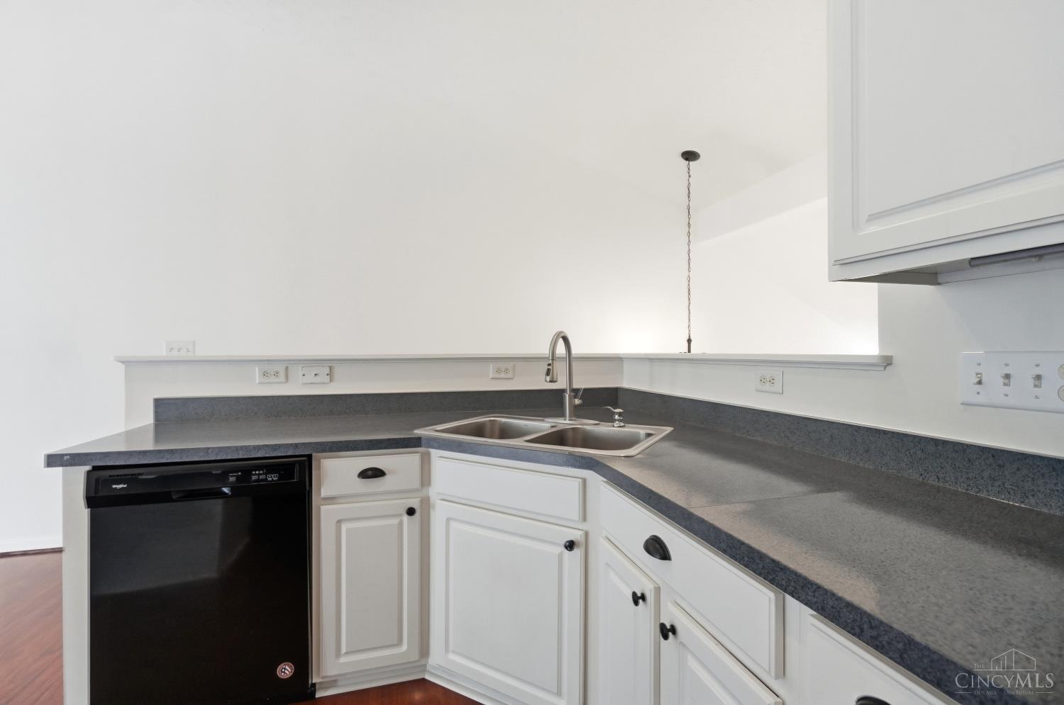 3663 Thorngate Drive Property Photo 17