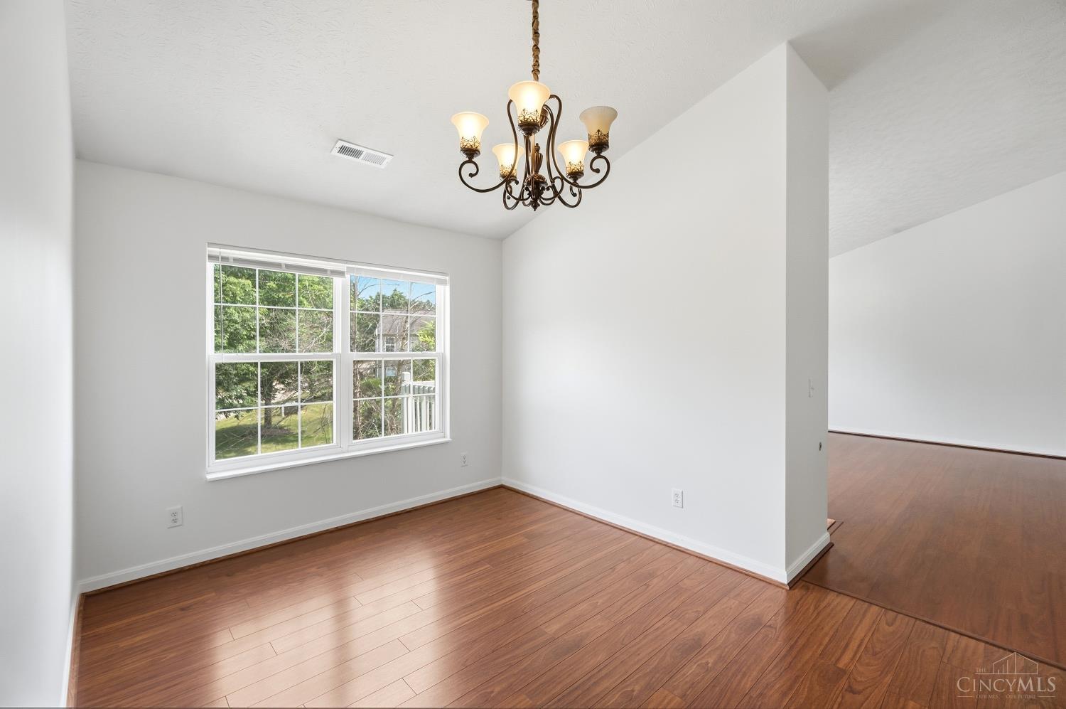 3663 Thorngate Drive Property Photo 19