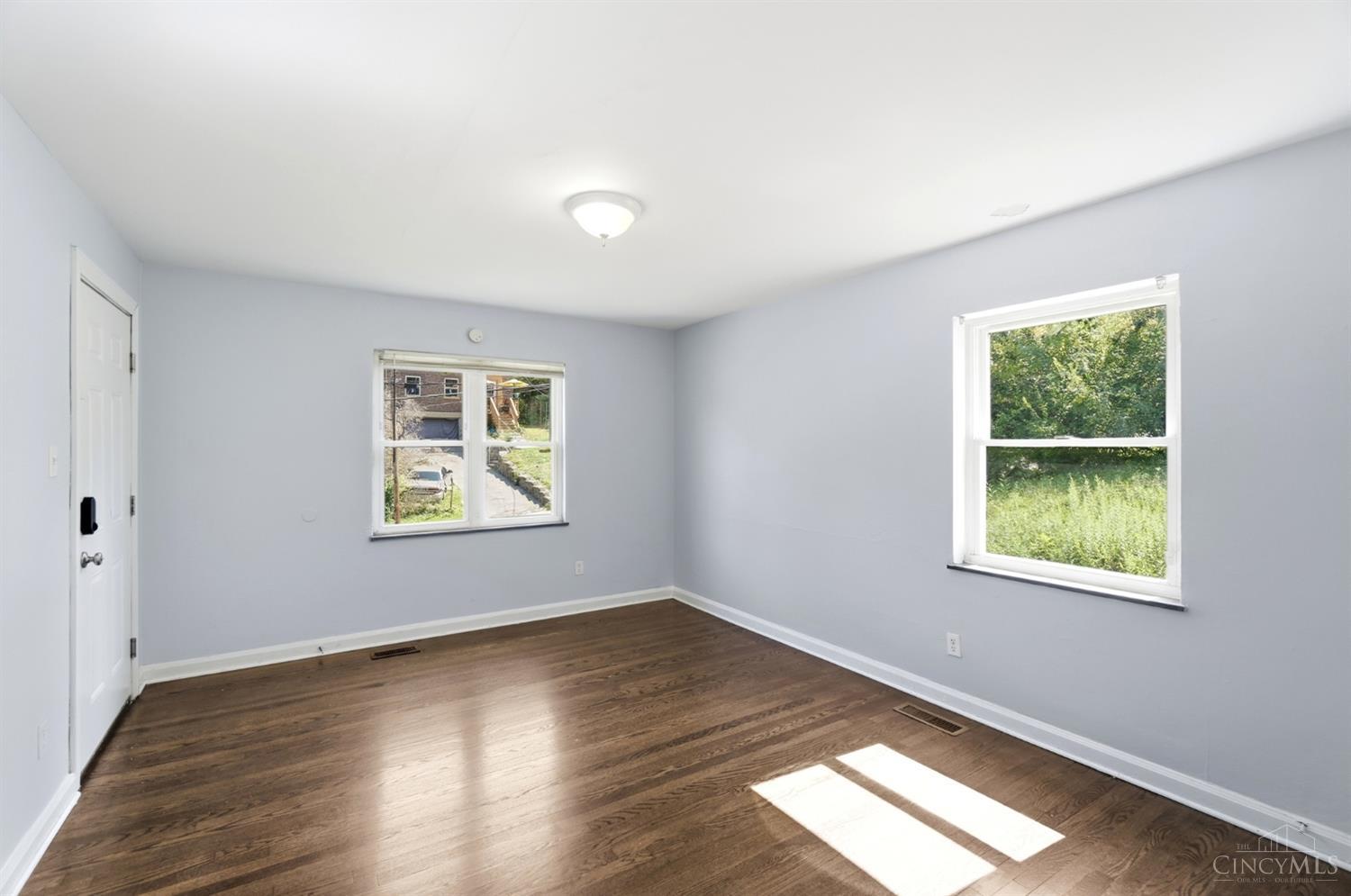 3065 Bracken Woods Lane Property Photo 11
