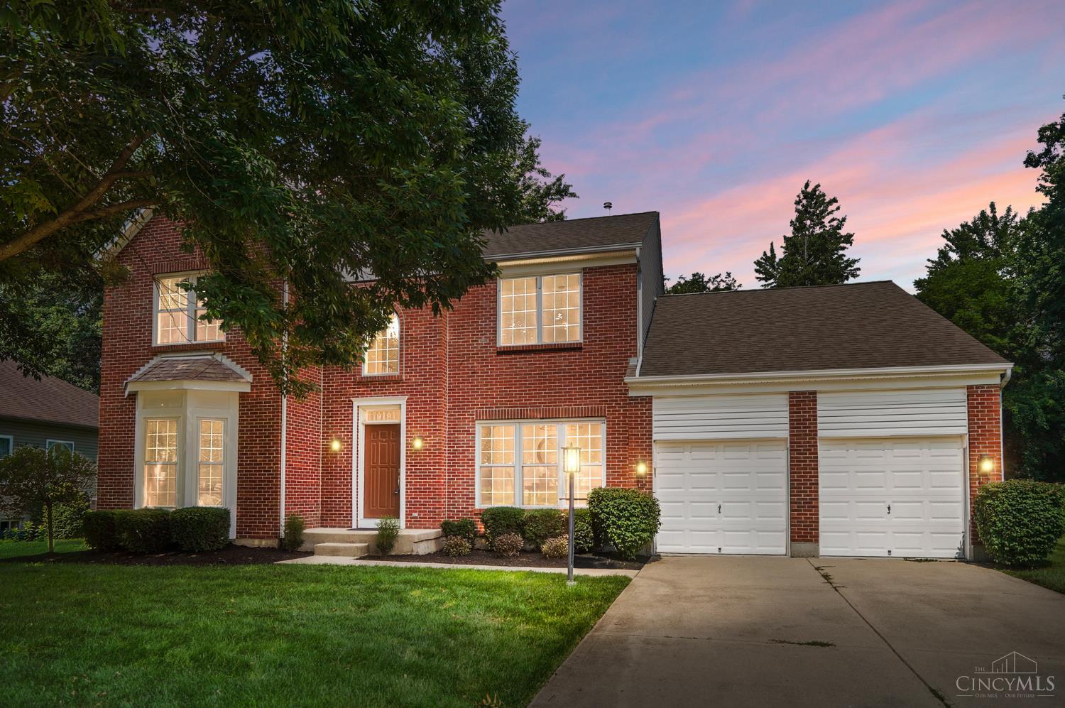 9135 Cedar Gate Drive Property Photo 1
