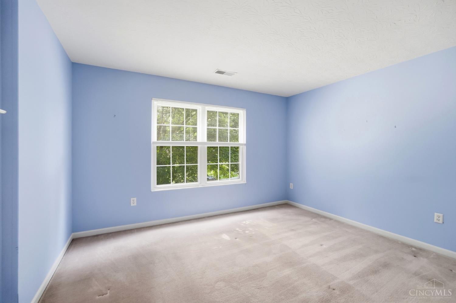 9135 Cedar Gate Drive Property Photo 32