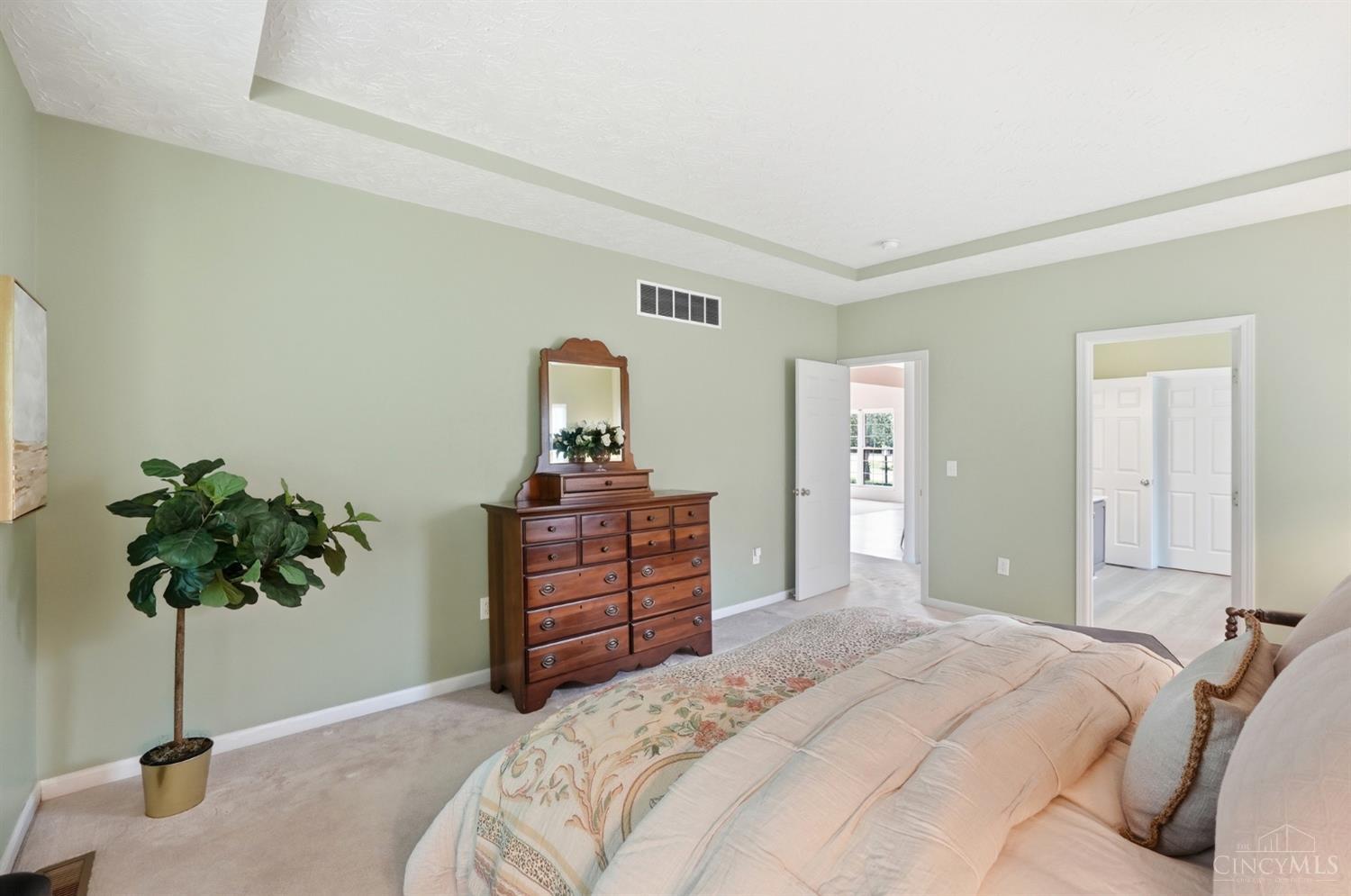 9135 Cedar Gate Drive Property Photo 39