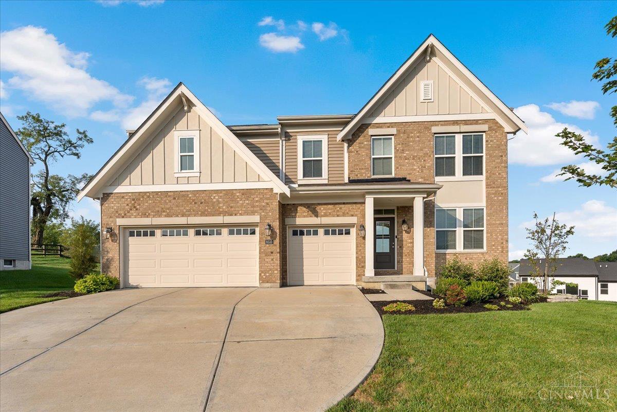 8533 Sweetbay Circle Property Photo 2