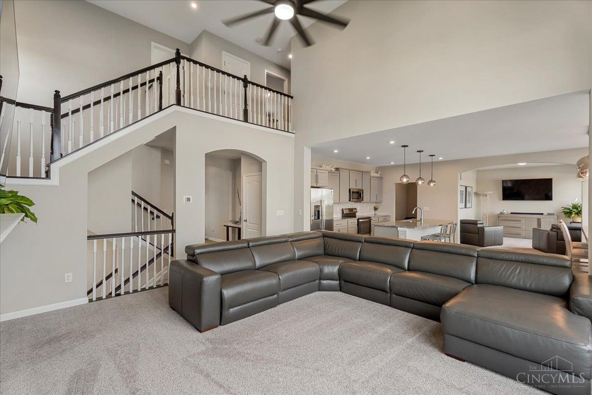 8533 Sweetbay Circle Property Photo 7