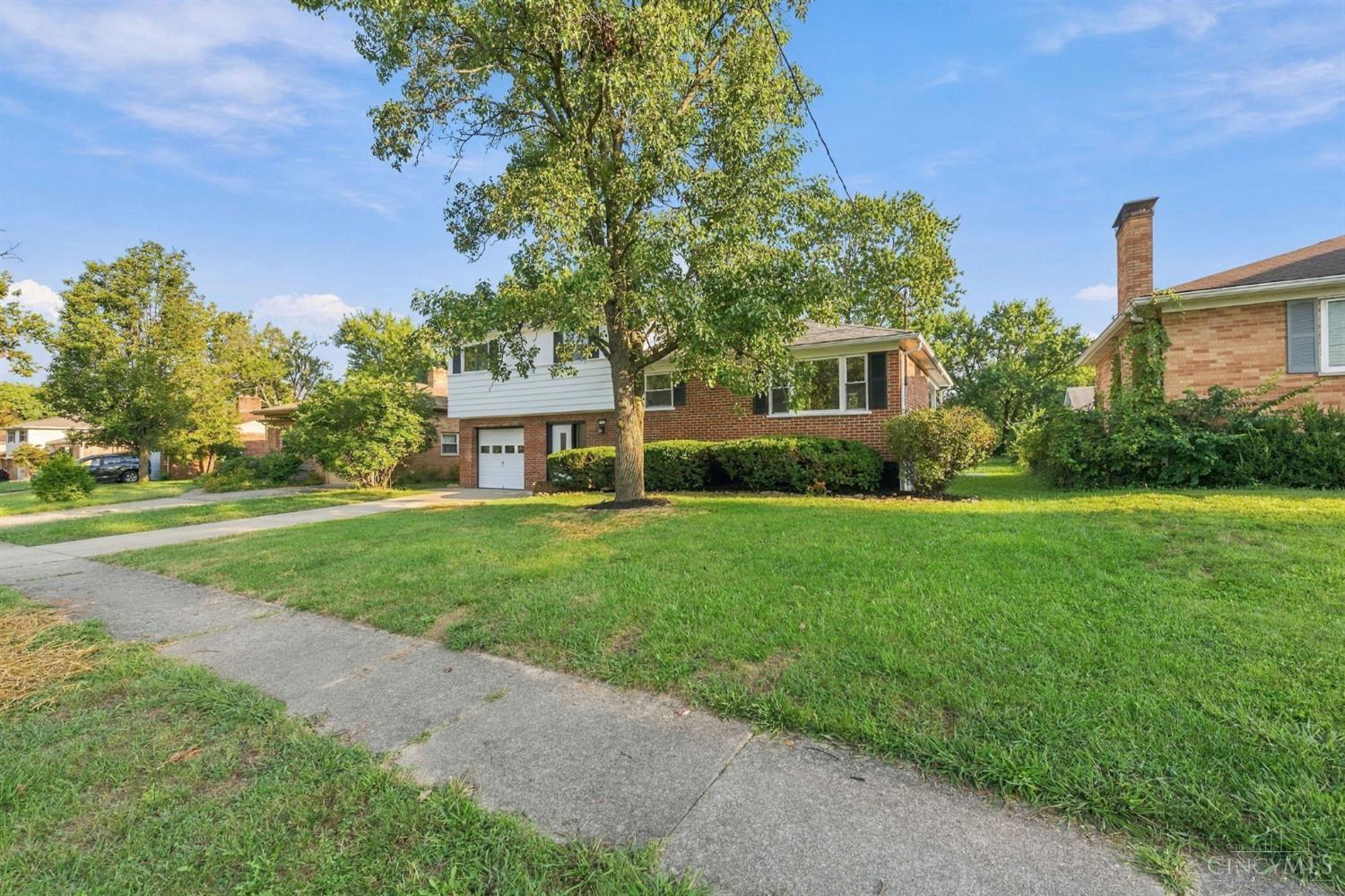 708 Danvers Drive Property Photo 6