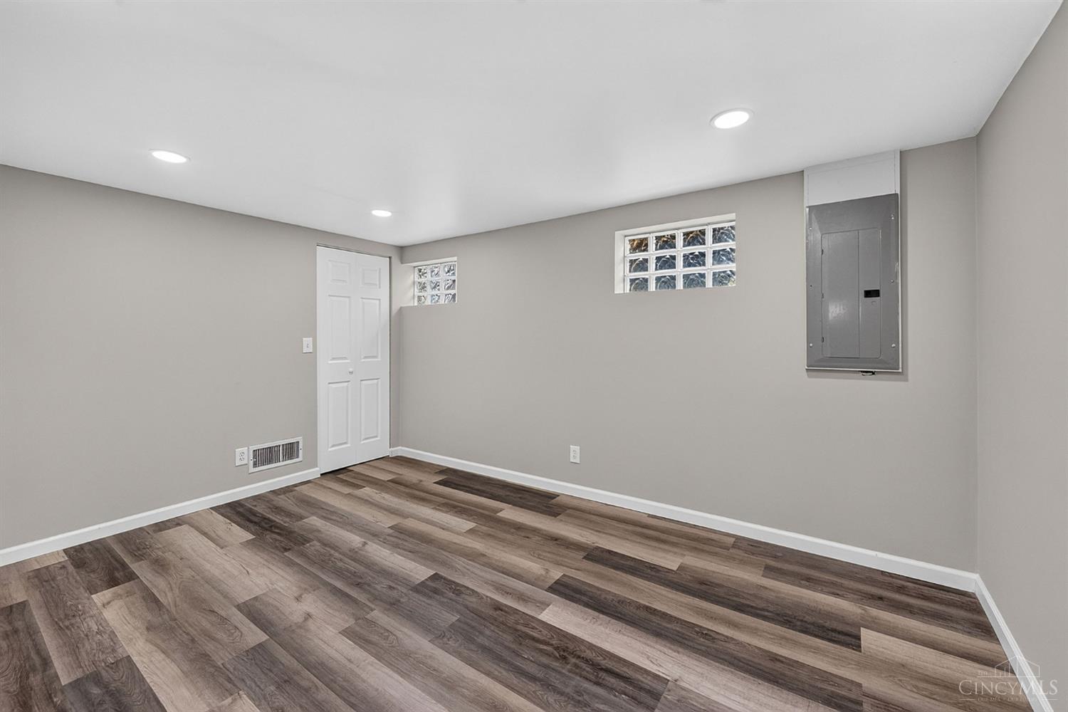708 Danvers Drive Property Photo 27