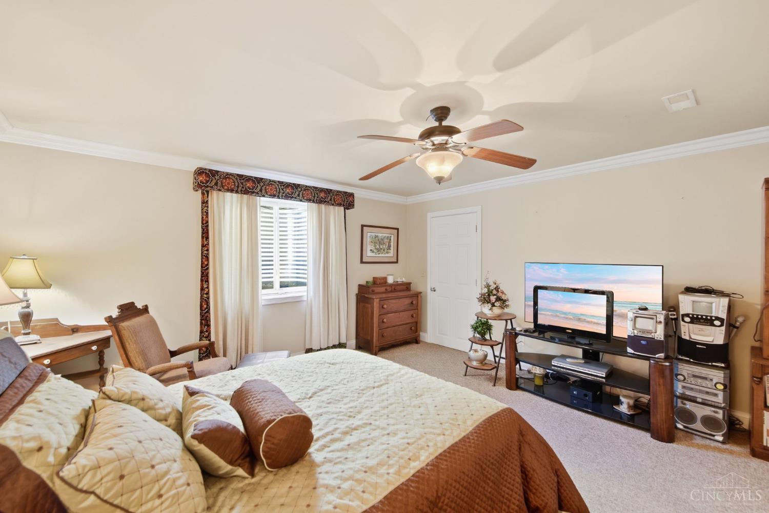6955 Hunters Close Property Photo 42