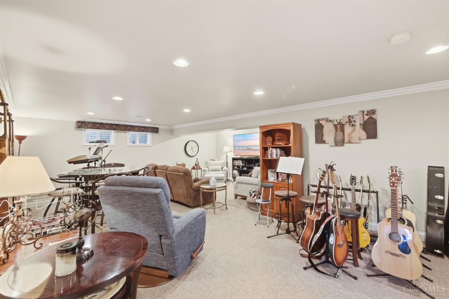 6955 Hunters Close Property Photo 44