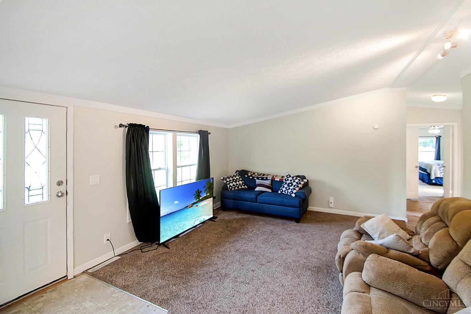 2256 Dean Road Property Photo 3
