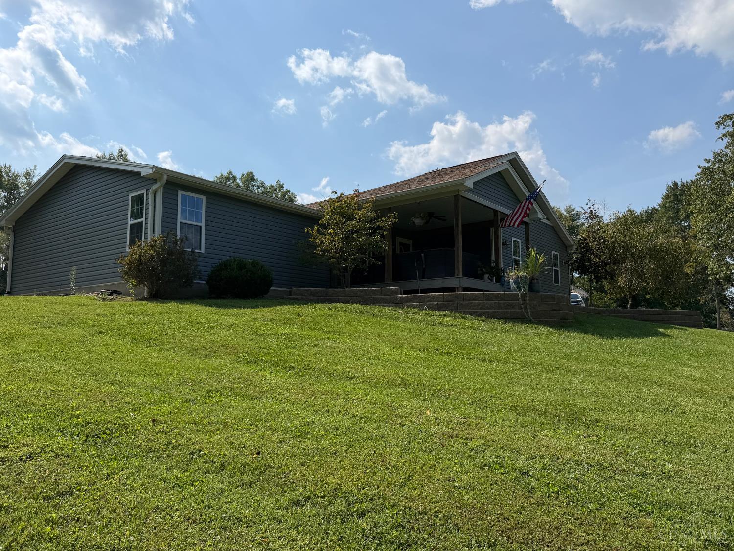 5300 Lindsey Road Property Photo 1