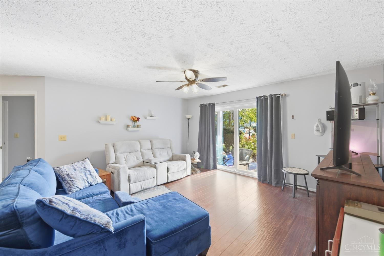 7343 Ridgepoint Drive Property Photo 3
