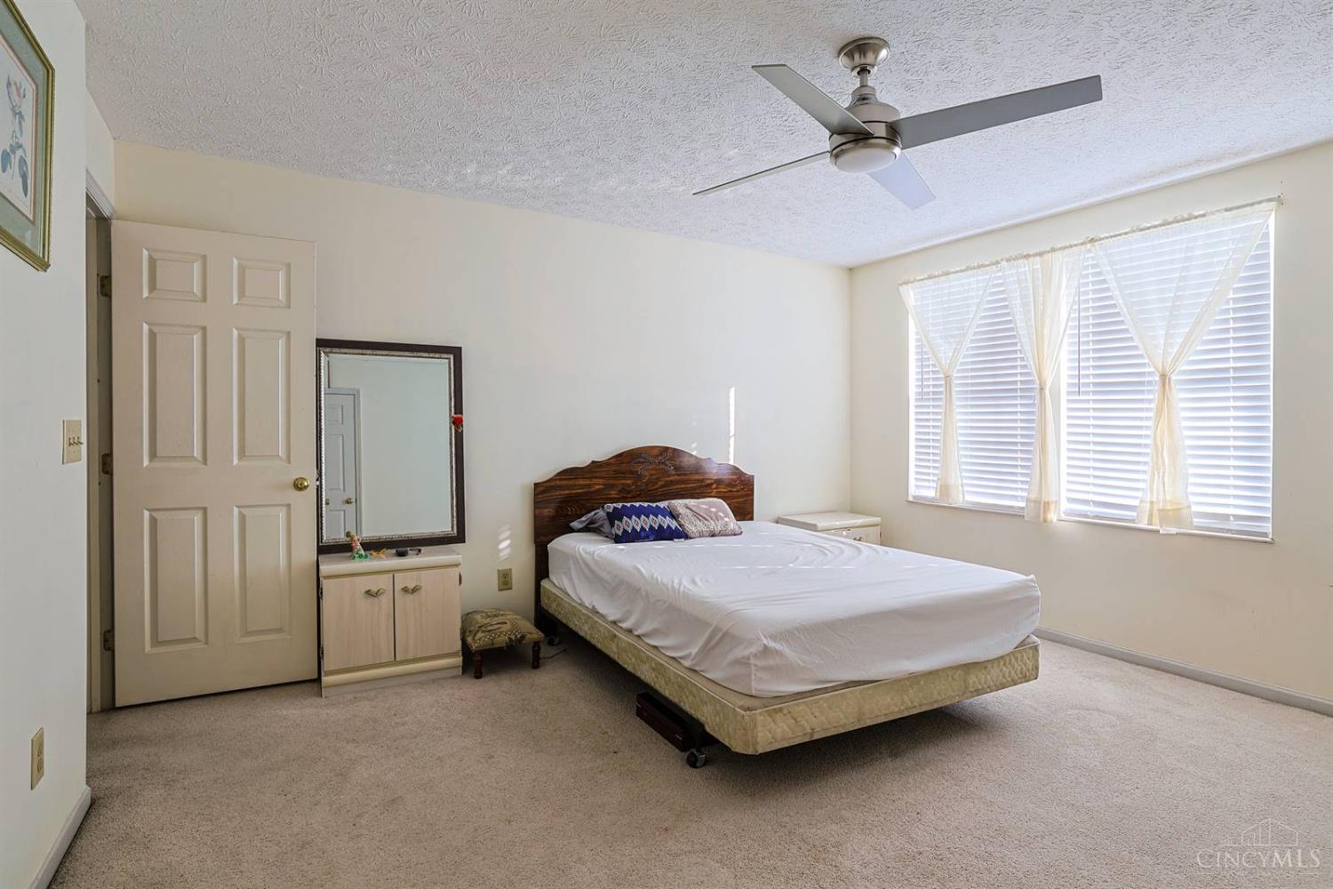8071 Second Street Property Photo 14