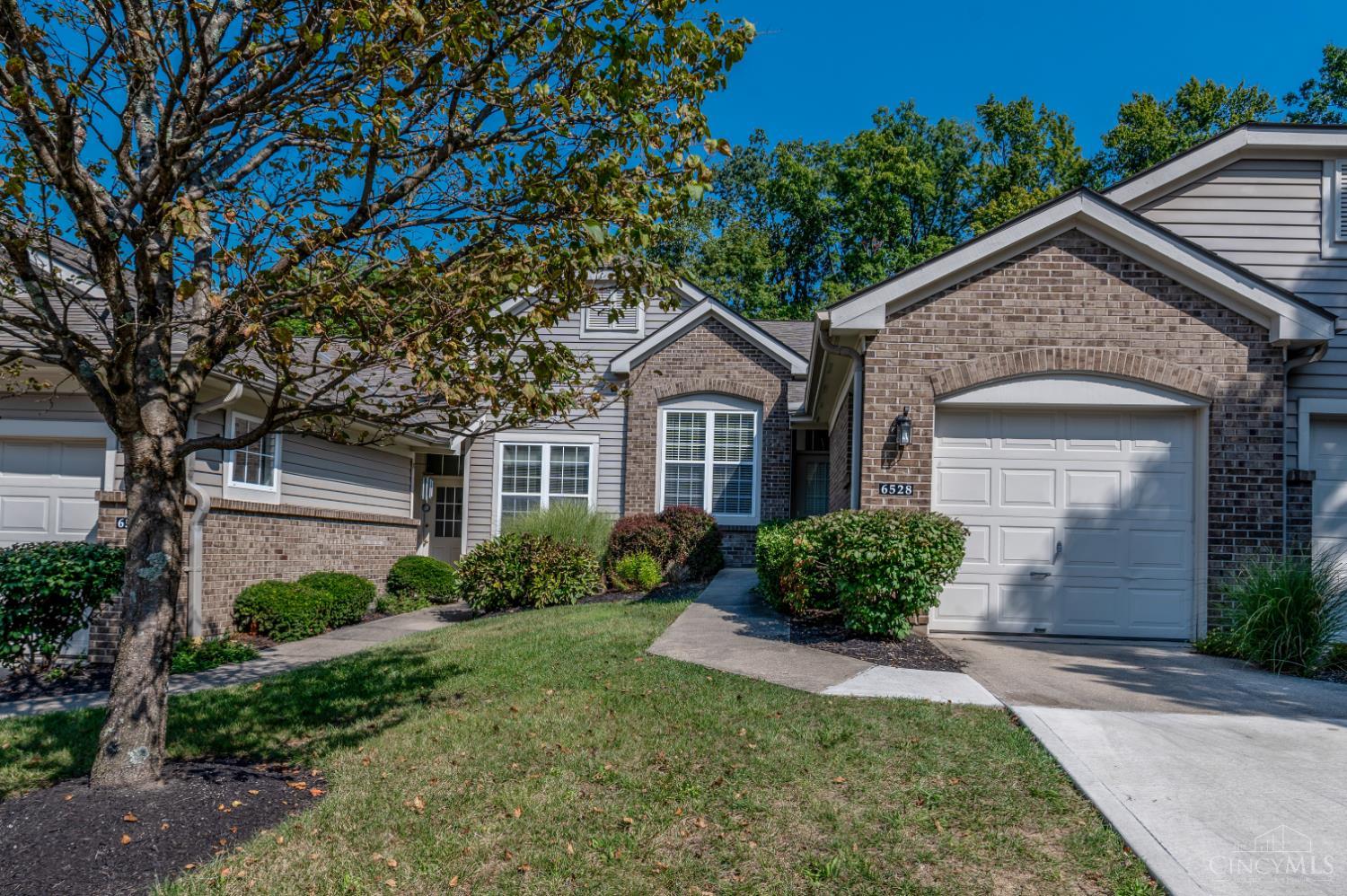 6528 Silverfox Drive Property Photo 1