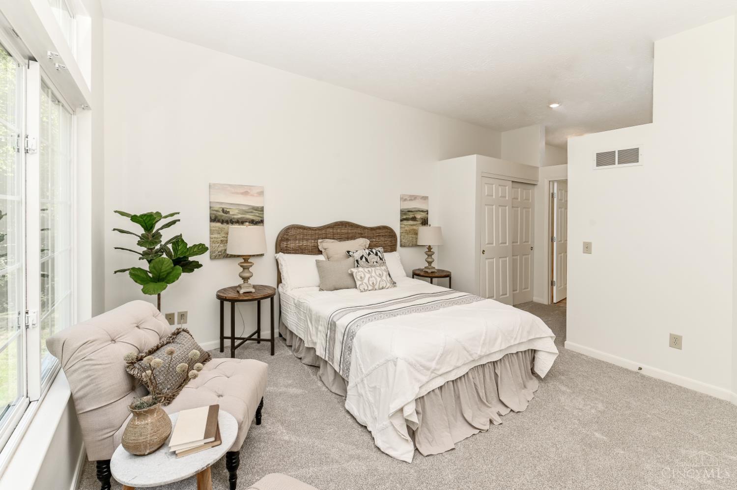 6528 Silverfox Drive Property Photo 21