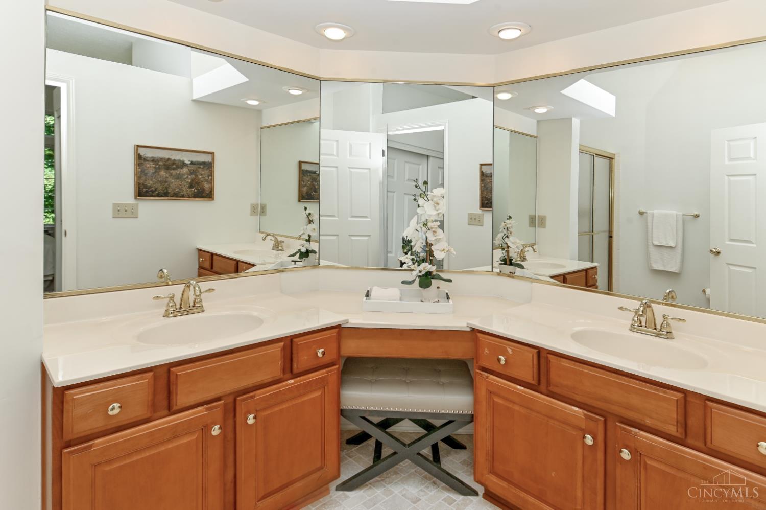 6528 Silverfox Drive Property Photo 25