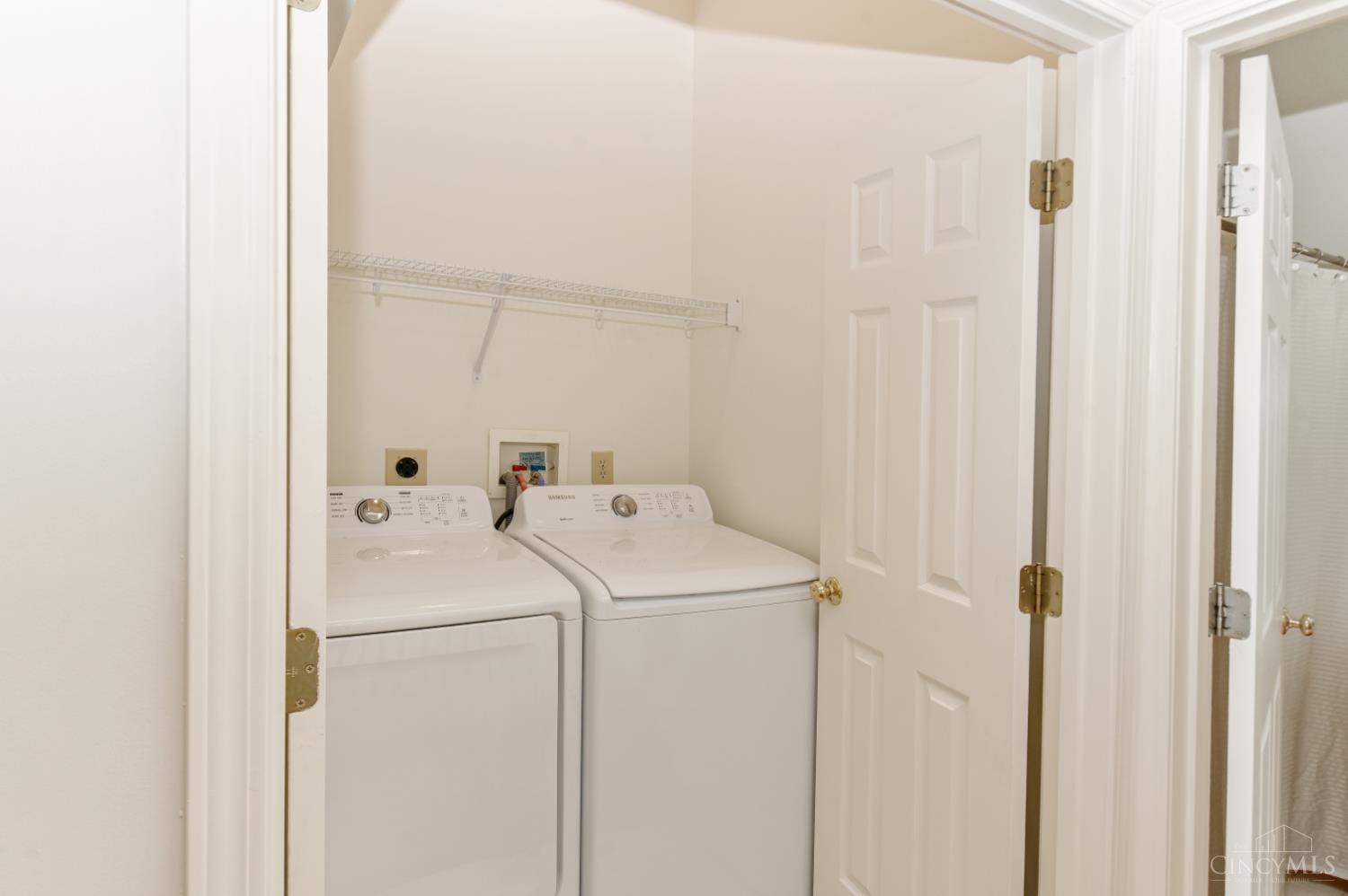 6528 Silverfox Drive Property Photo 31