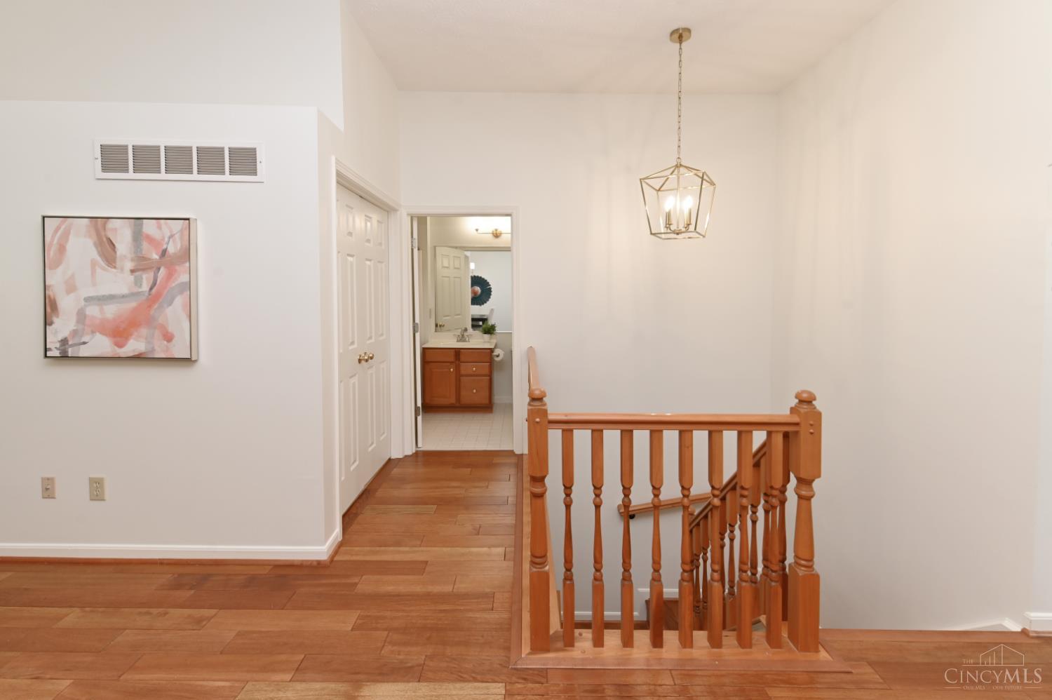 6528 Silverfox Drive Property Photo 32