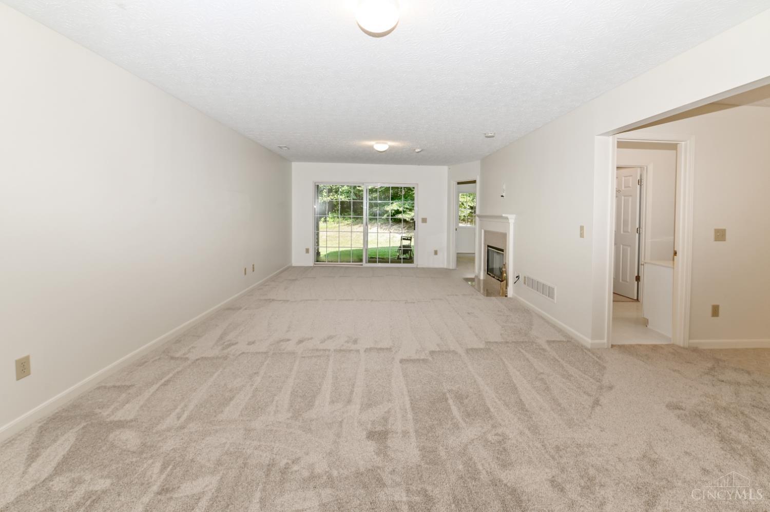 6528 Silverfox Drive Property Photo 36