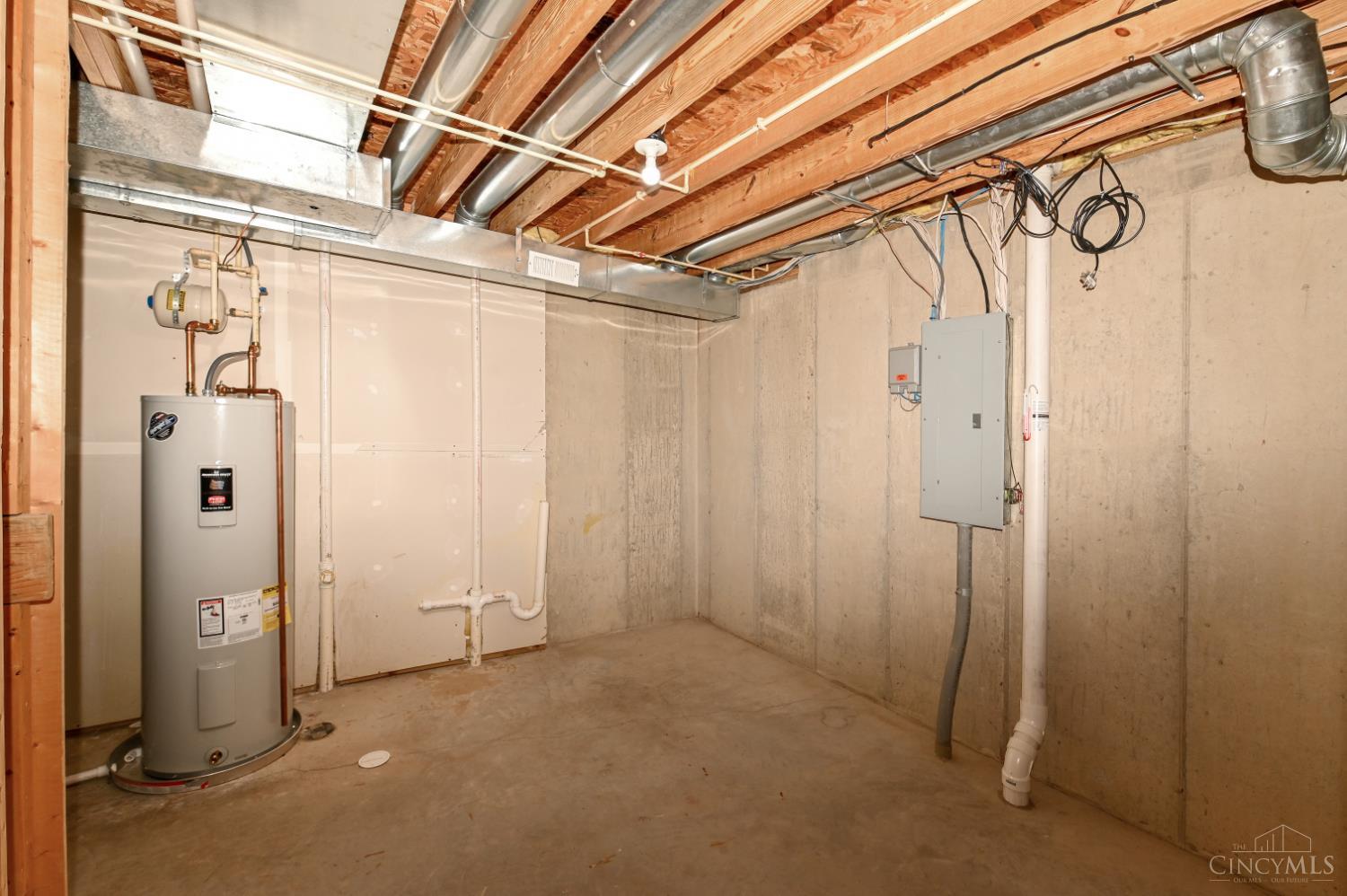 6528 Silverfox Drive Property Photo 49
