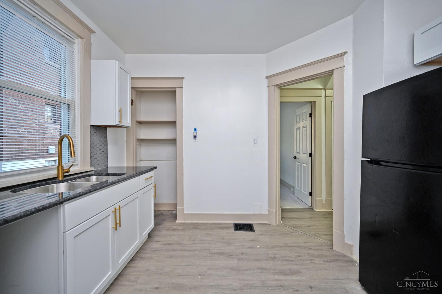 395 Elberon Avenue Property Photo 19