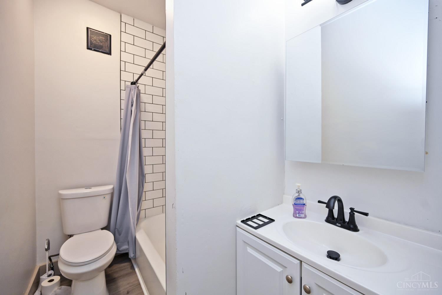 395 Elberon Avenue Property Photo 24