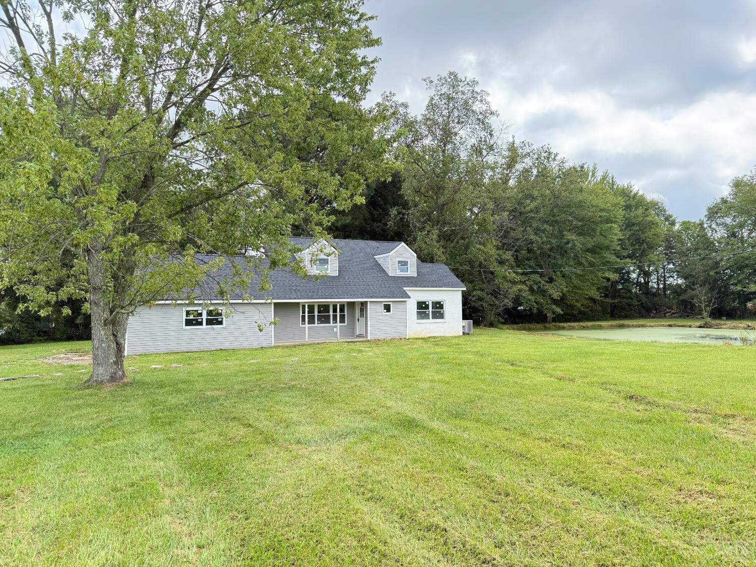 9432 Daugherty Marks Road Property Photo 4