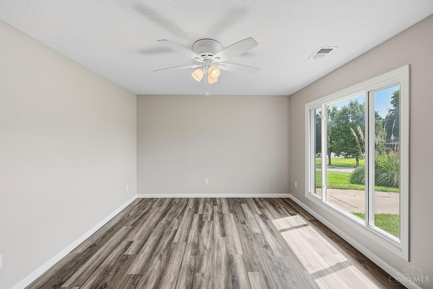 72 Chickasaw Drive Property Photo 6
