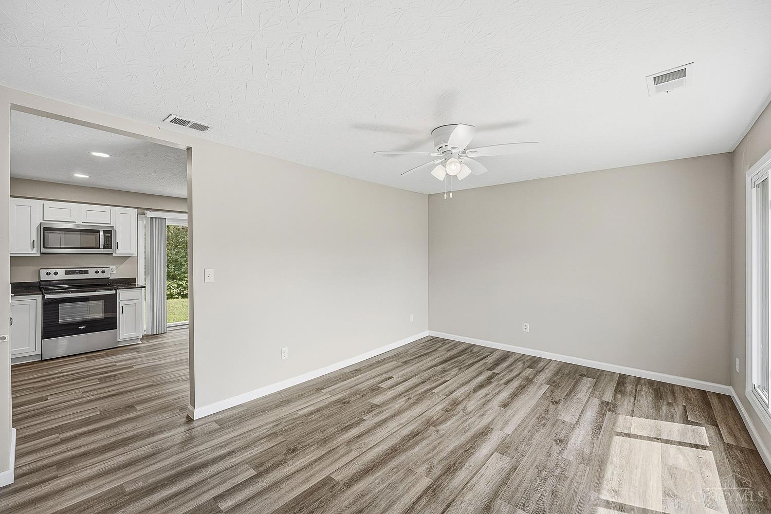 72 Chickasaw Drive Property Photo 8