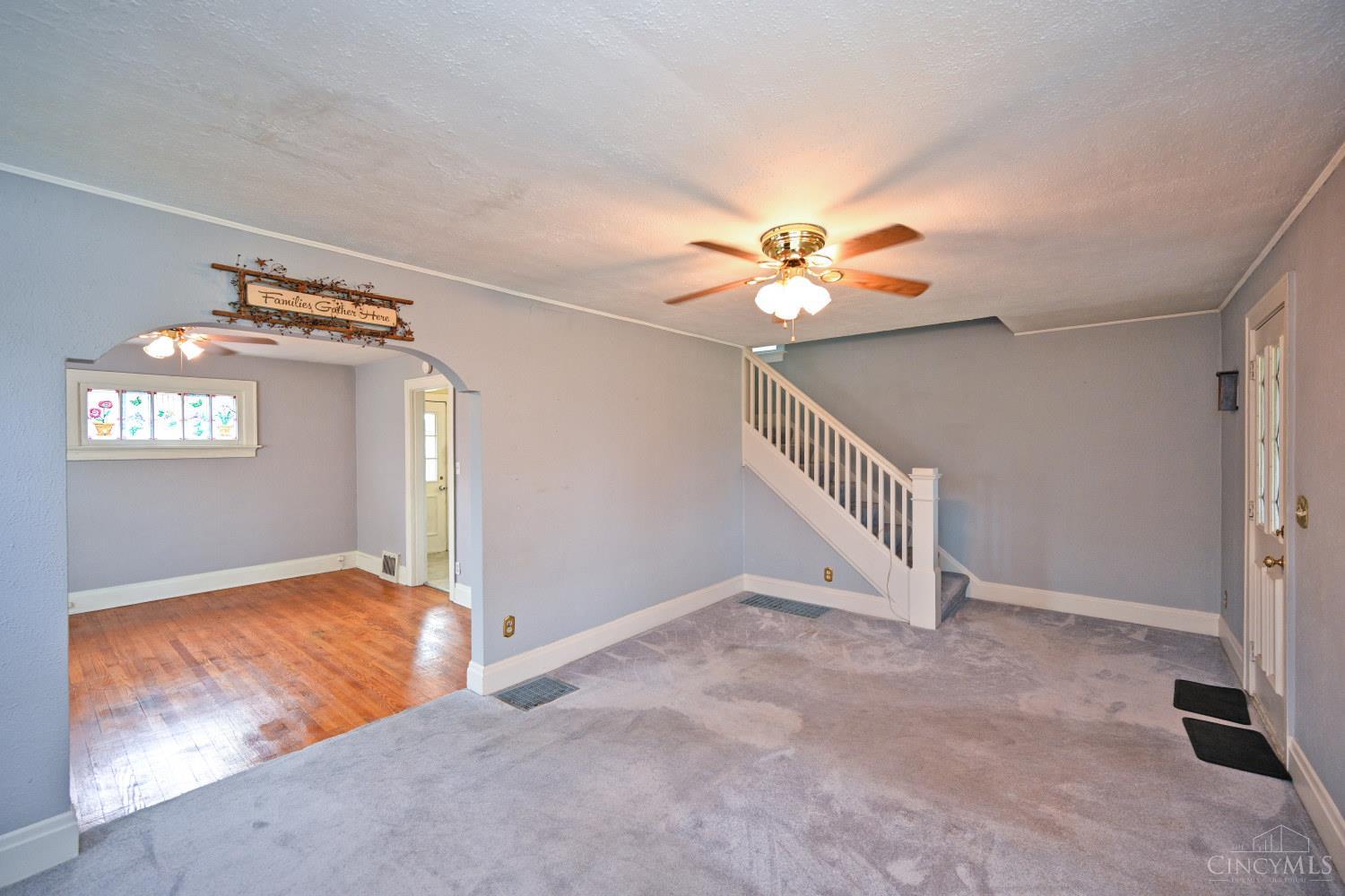 1037 Hooven Avenue Property Photo 12