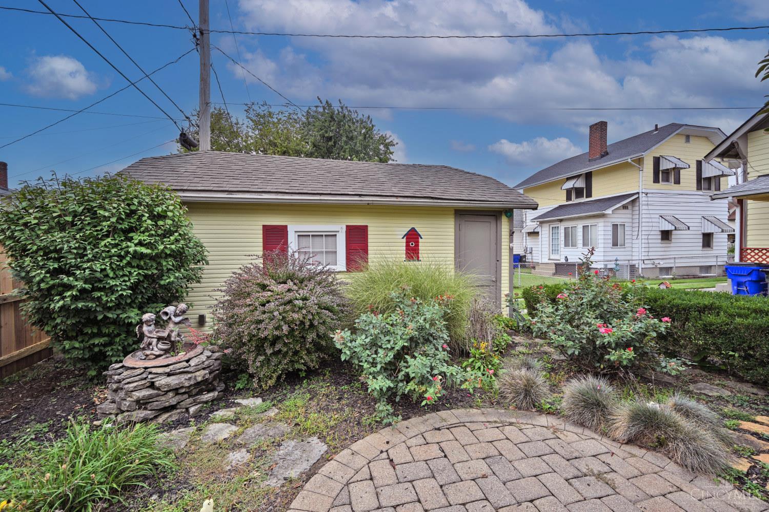 1037 Hooven Avenue Property Photo 36