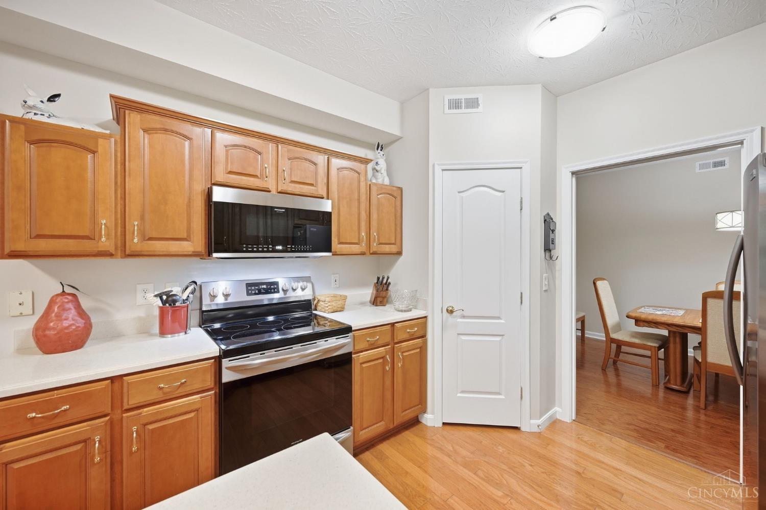 4357 Black Oak Lane Property Photo 15