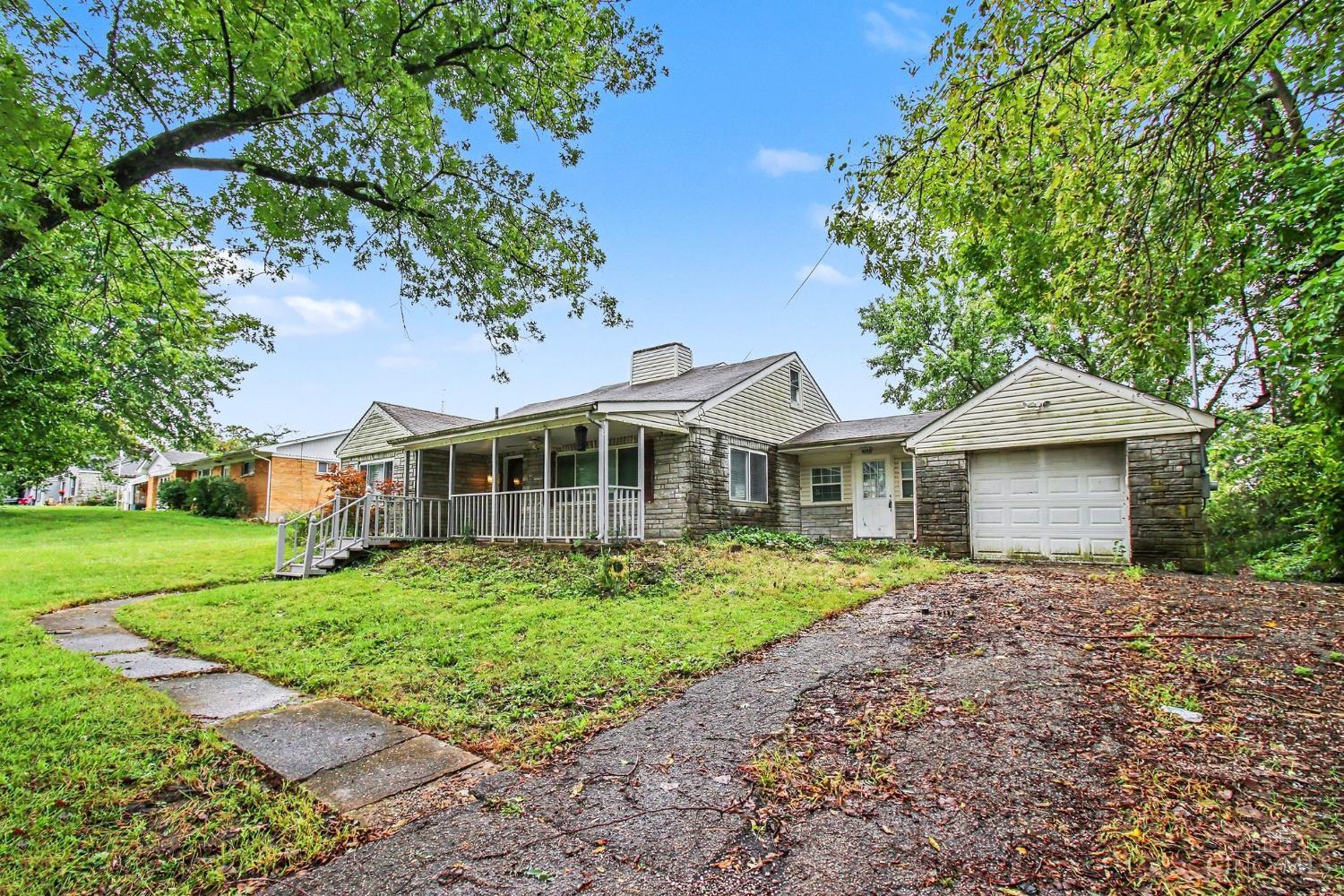 7723 West Chester Road Property Photo
