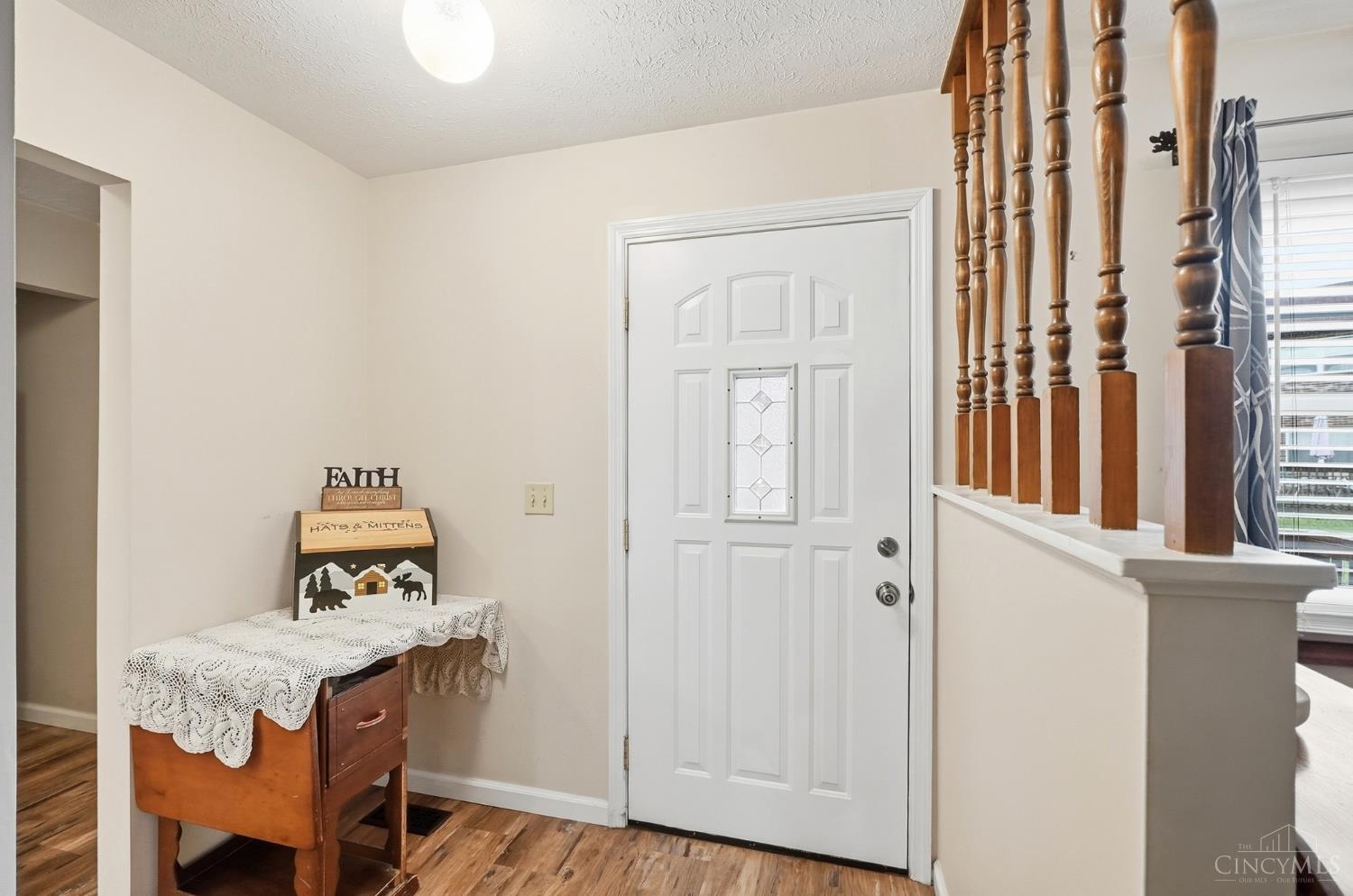 301 Heather View Property Photo 4