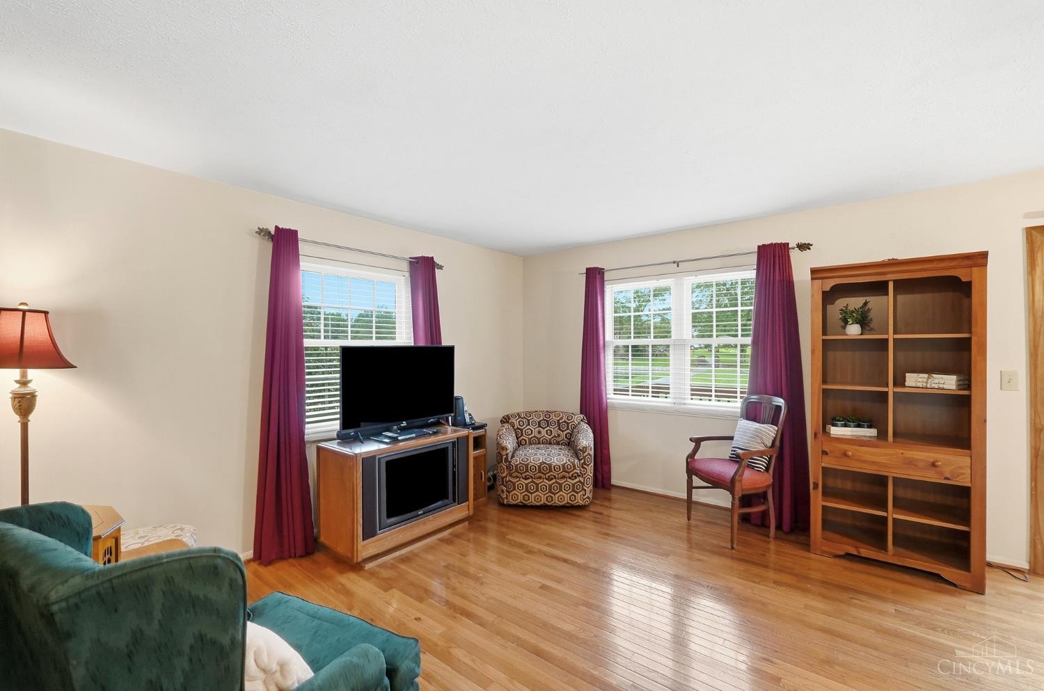 301 Heather View Property Photo 7