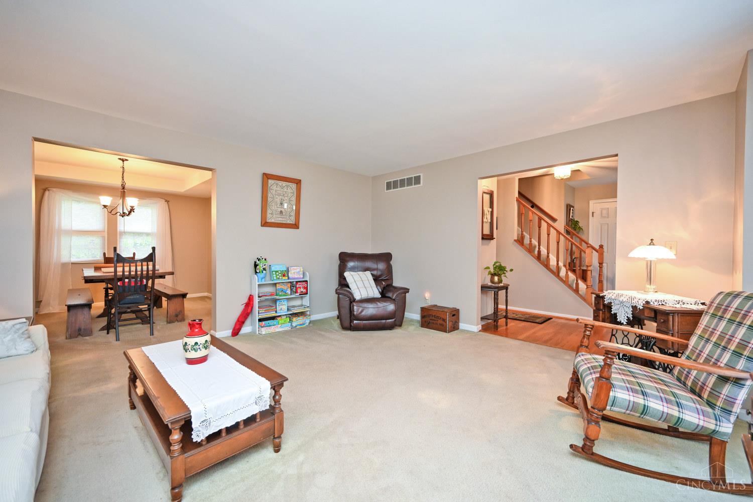 208 Eagleview Way Property Photo 8