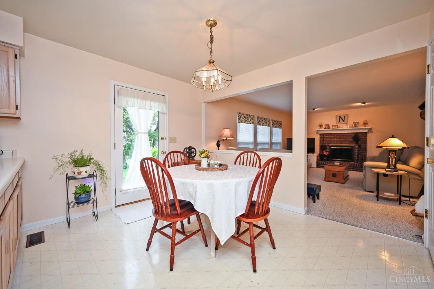 208 Eagleview Way Property Photo 21