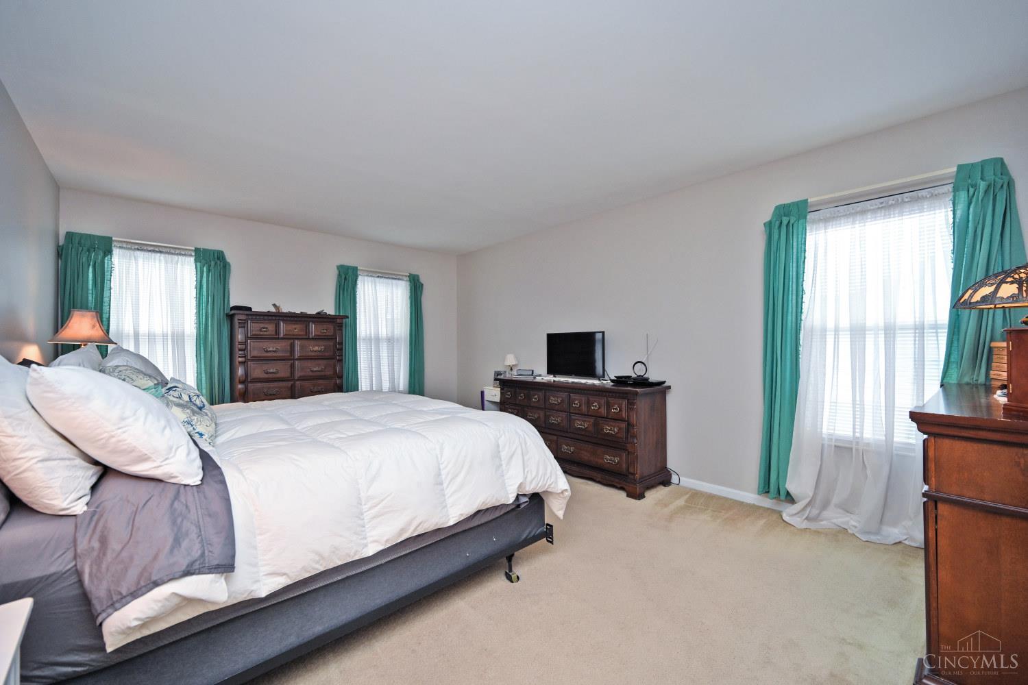 208 Eagleview Way Property Photo 29