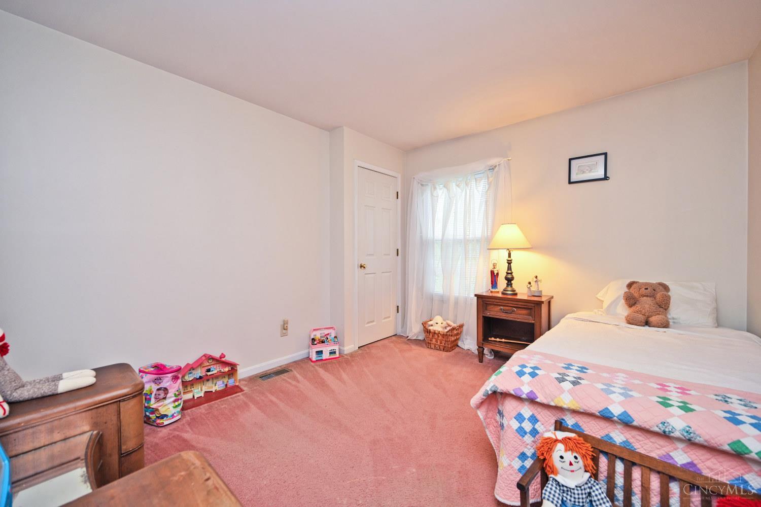 208 Eagleview Way Property Photo 33