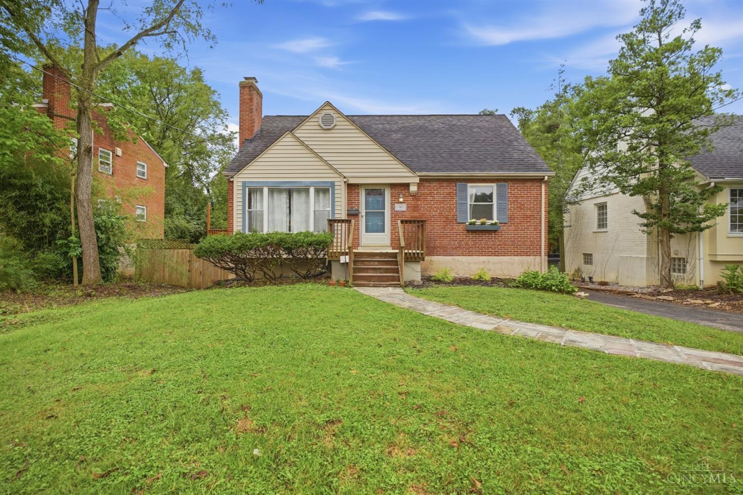 1601 Sutton Avenue Property Photo 1