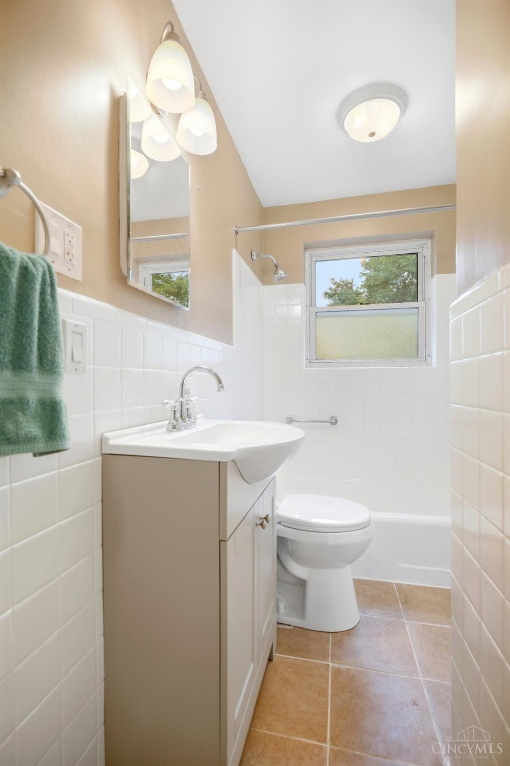 1601 Sutton Avenue Property Photo 18