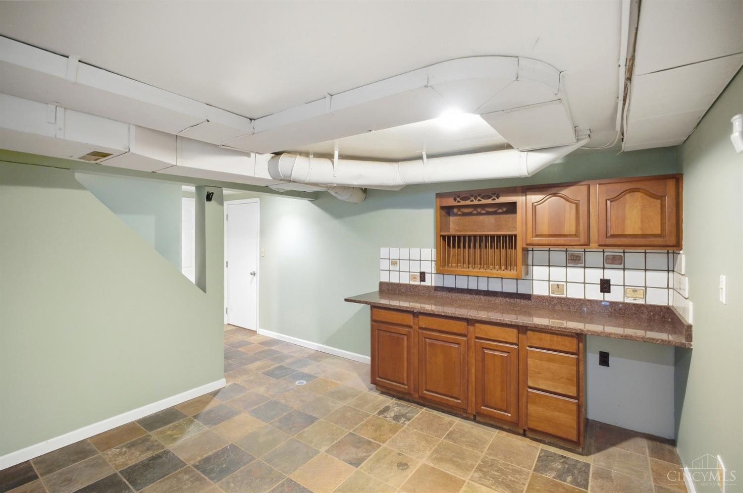 1601 Sutton Avenue Property Photo 28